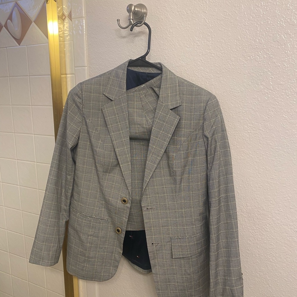 Gray Checkered Blazer and Skirt